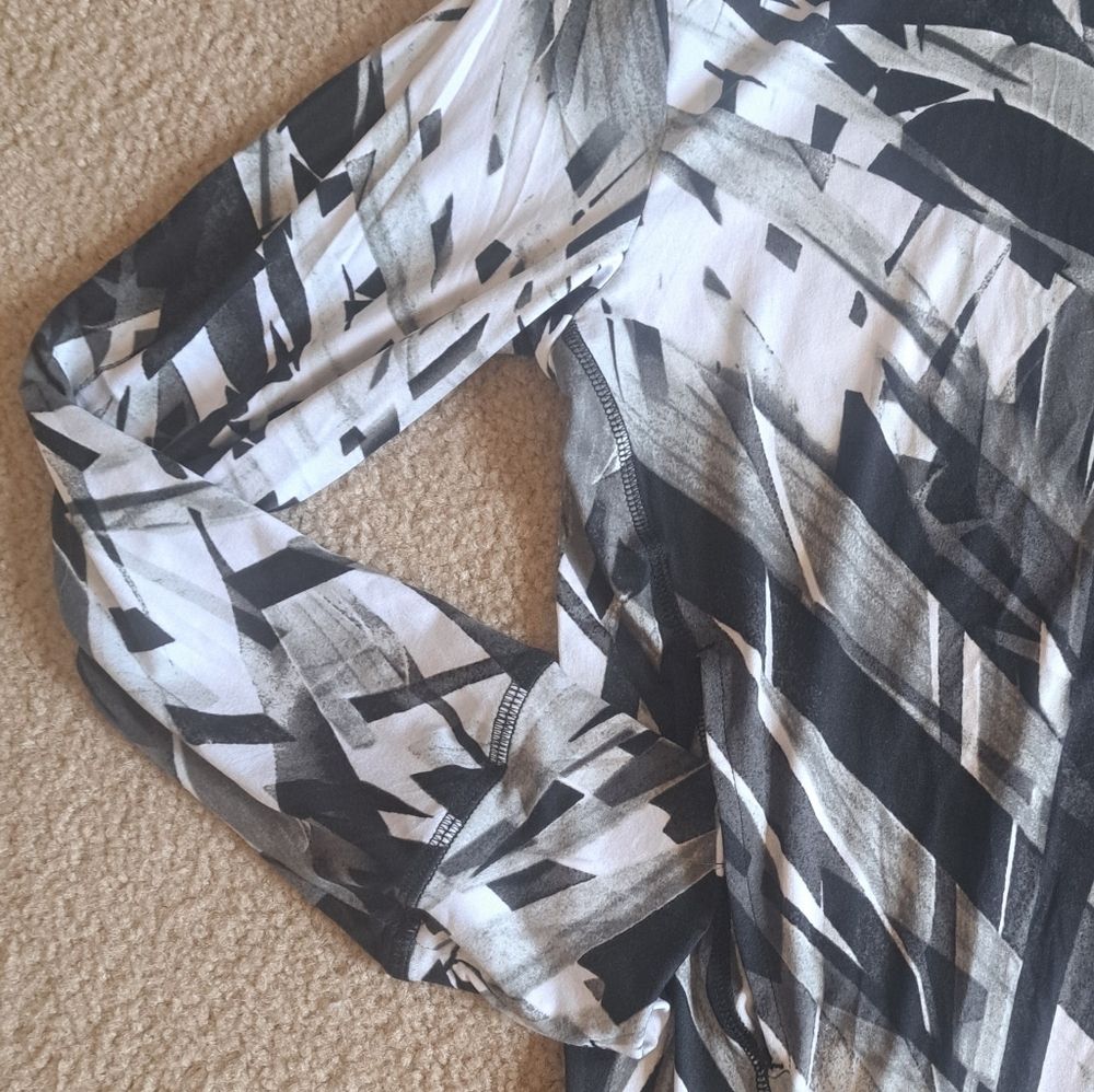 LARGE JONES NEW YORK OVERSIZED HOODIE TOP - Picture 3 of 7